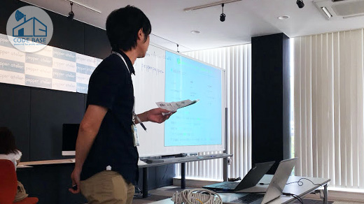 作成前にはデジタルハリウッド STUDIO 沖縄の講師である大城氏から注意点と考え方について説明。