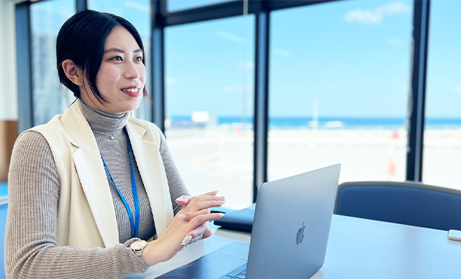 後輩に恥ずかしくない自分でいること。仕事をしながら学ぶ姿勢を持ち続けていたい